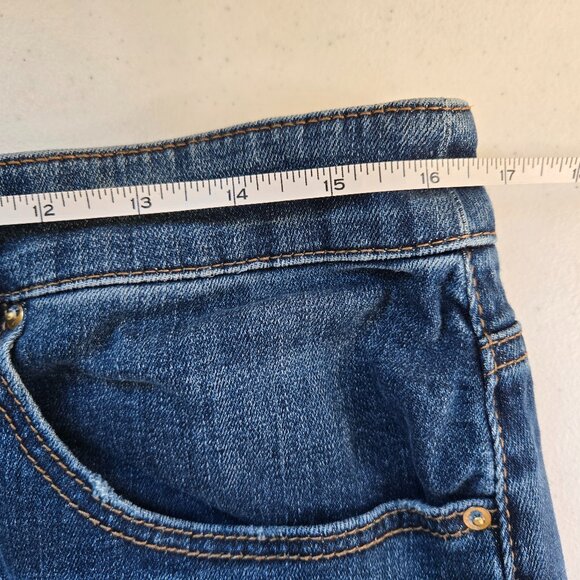 630-30 Chico’s Sequin Ankle Boyfriend Jeans Women’s Chico Size 2R (12/14) - Picture 7 of 9